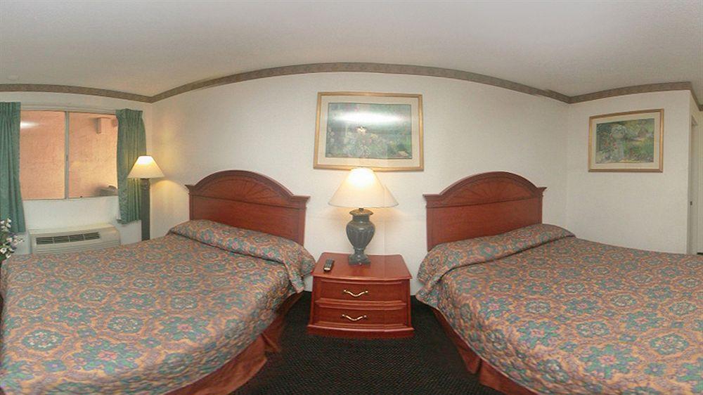 Econo Lodge Anaheim North Buitenkant foto